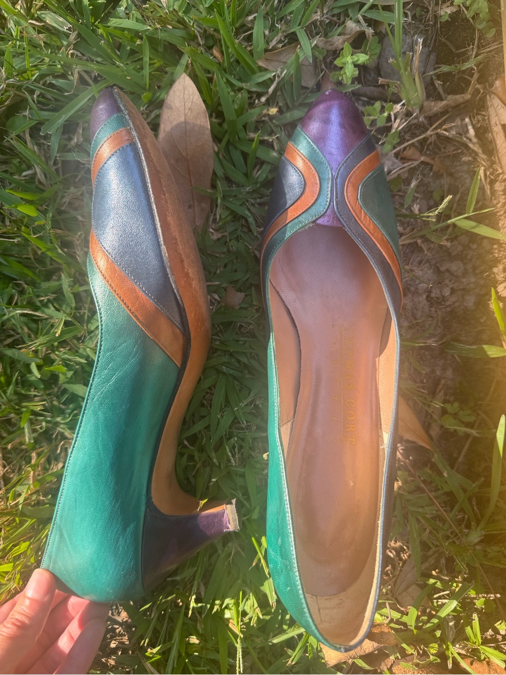 True vintage iridescent Multicolor Leather Pointed-Toe Women's heels